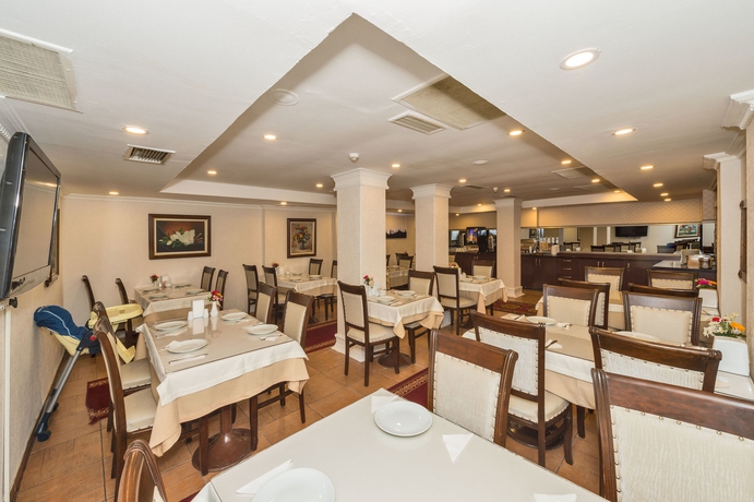 Imagen del bar/restaurante del Hotel Santa Sophia. Foto 4