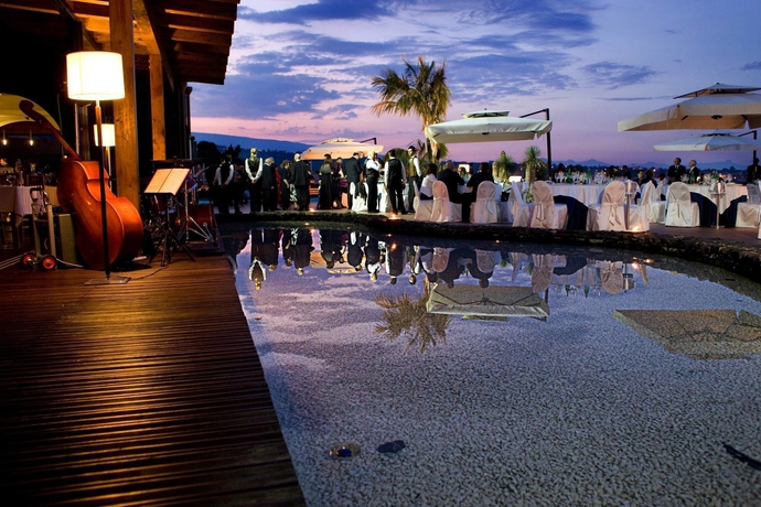 Imagen de la piscina del Hotel Santa Tecla Palace. Foto 15