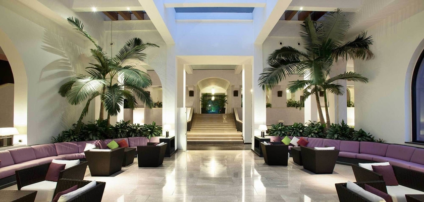Imagen de los interiores del Hotel Santa Tecla Palace. Foto 12