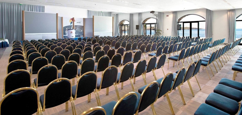 Imagen de los interiores del Hotel Santa Tecla Palace. Foto 13