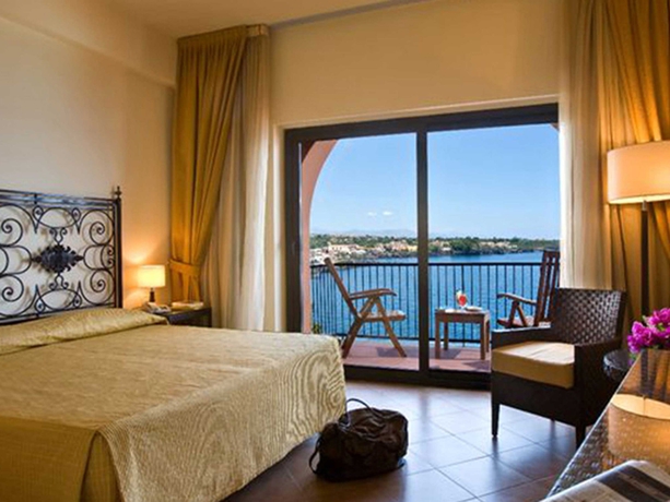 Imagen de la habitación del Hotel Santa Tecla Palace. Foto 6