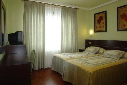 Imagen de la habitación del Hotel Santa Teresa, Ávila. Foto 6