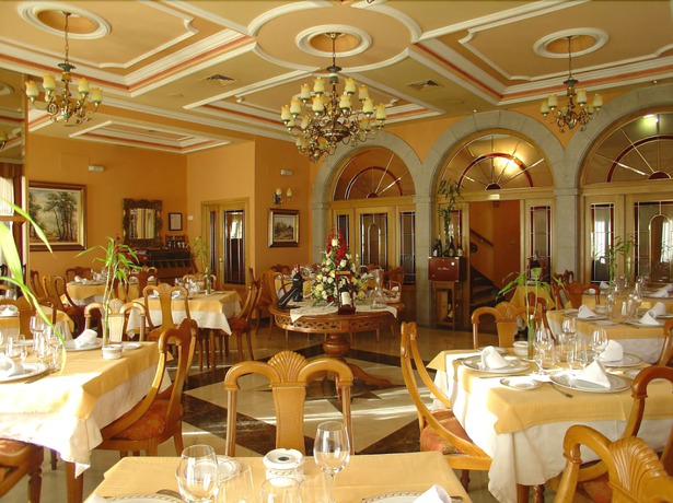 Imagen del bar/restaurante del Hotel Santa Teresa, Ávila. Foto 3