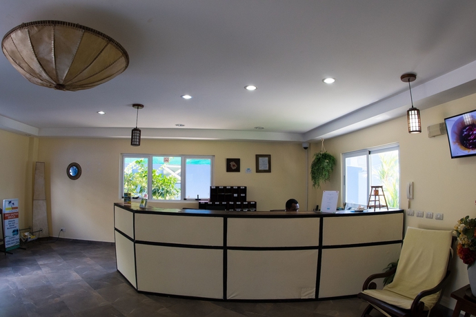 Imagen de los interiores del Hotel Santa Teresa By The Beach. Foto 12