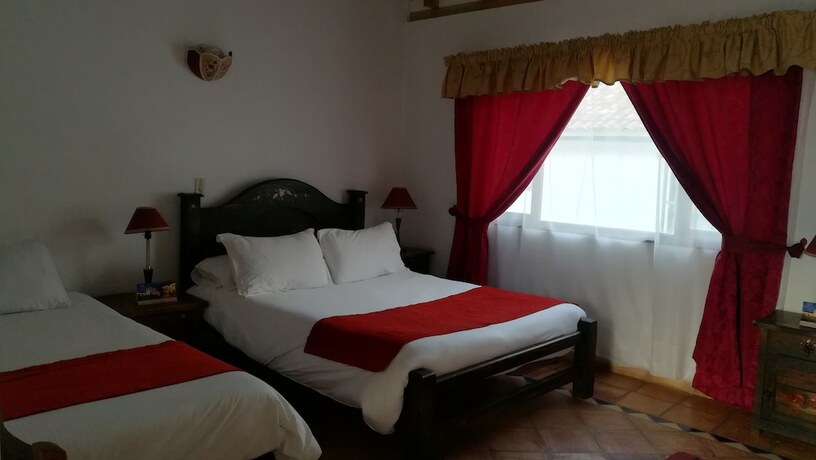 Imagen de la habitación del Hotel Santa Viviana. Foto 27