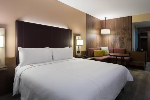 Imagen de la habitación del Hotel Santa Ynez Valley Marriott. Foto 13