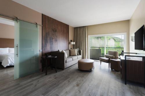 Imagen de la habitación del Hotel Santa Ynez Valley Marriott. Foto 18