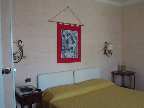 Imagen de la habitación del Hotel Sant'agostino. Foto 10