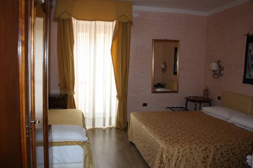 Imagen de la habitación del Hotel Sant'agostino. Foto 16