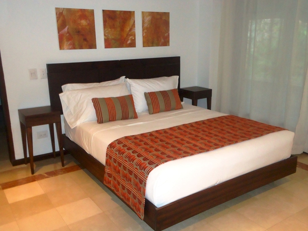 Imagen de la habitación del Hotel Santamar&iacute;a Del Mar. Foto 7