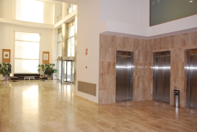 Imagen de los interiores del Hotel Santamarta. Foto 14