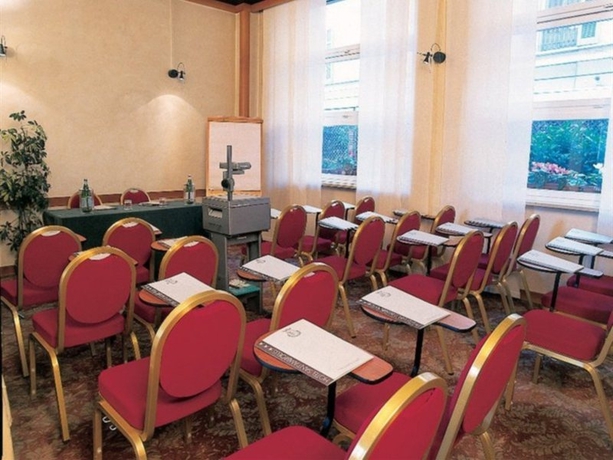 Imagen general del Hotel Sant'ambroeus. Foto 3