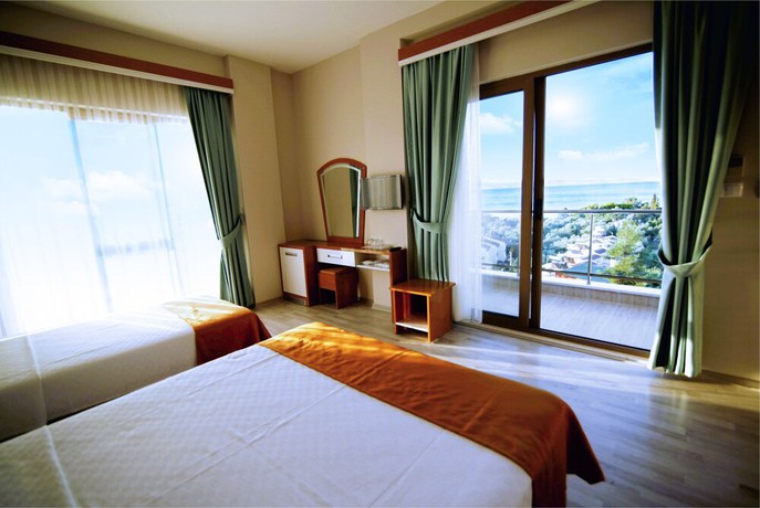 Imagen de la habitación del Hotel Santana Life. Foto 8