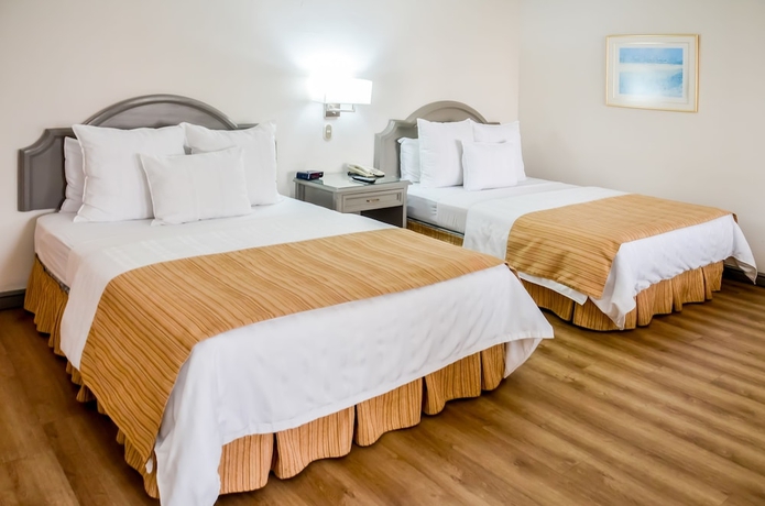 Imagen de la habitación del Hotel Santander Plaza. Foto 16