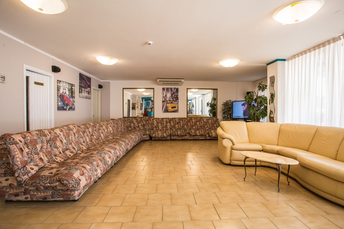 Imagen de los interiores del Hotel Sant'angelo, Riccione. Foto 15