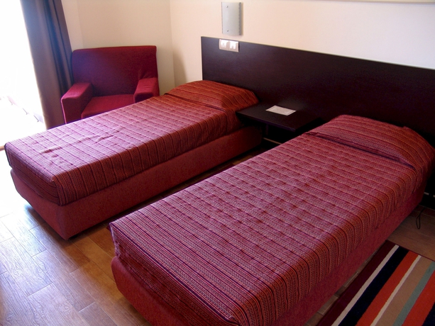 Imagen de la habitación del Hotel Santantao Art Resort. Foto 5