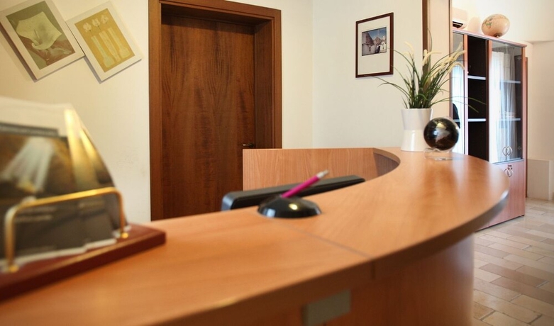 Imagen de los interiores del Hotel Sant'antonio. Foto 19