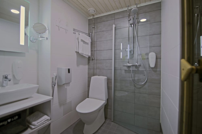 Imagen de la habitación del Hotel Santa's Tunturi. Foto 18