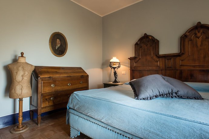 Imagen de la habitación del Hotel Santavenere. Foto 12