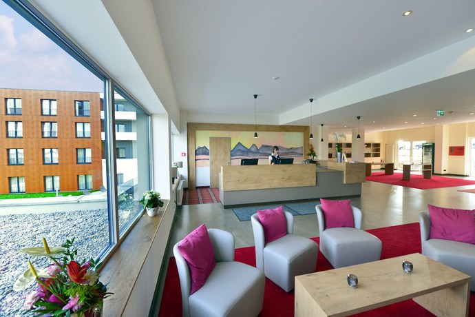 Imagen de los interiores del Hotel Sant&eacute; Royale and Gesundheitsresort. Foto 13