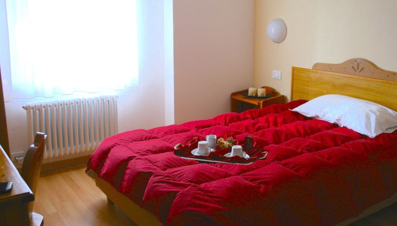 Imagen de la habitación del Hotel Santellina. Foto 11