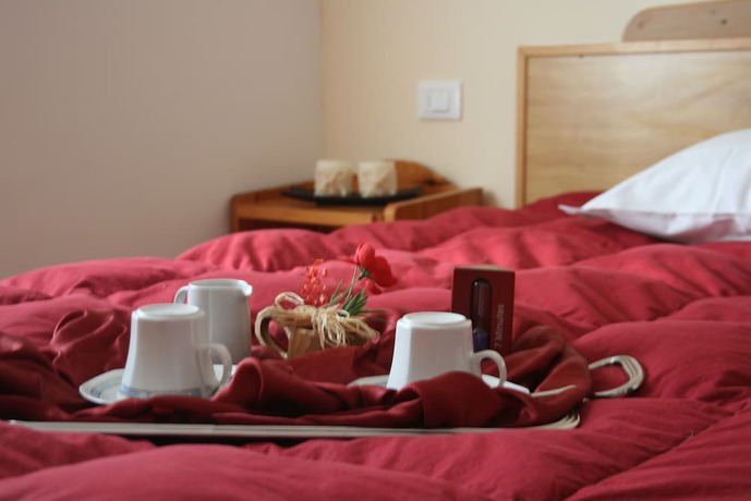 Imagen de la habitación del Hotel Santellina. Foto 12