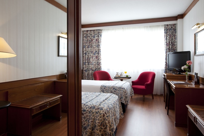 Imagen de la habitación del Hotel Santemar. Foto 13