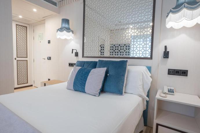 Imagen de la habitación del Hotel Santemar. Foto 16