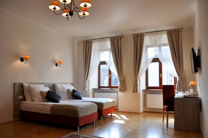 Imagen de la habitación del Hotel Santi, Cracovia. Foto 10