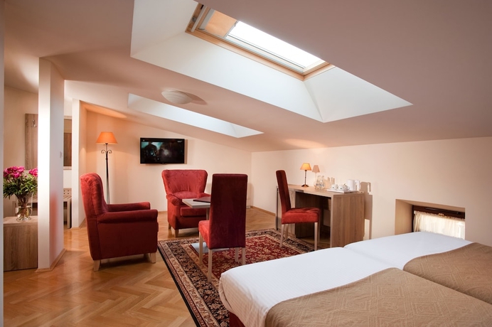 Imagen de la habitación del Hotel Santi, Cracovia. Foto 11