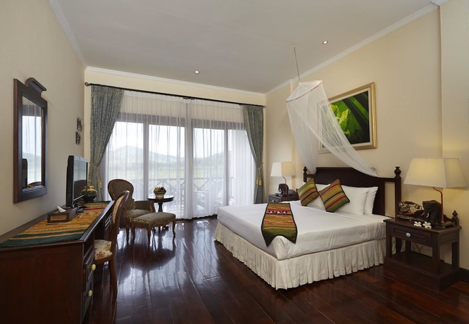 Imagen de la habitación del Hotel Santi Resort and Spa. Foto 15