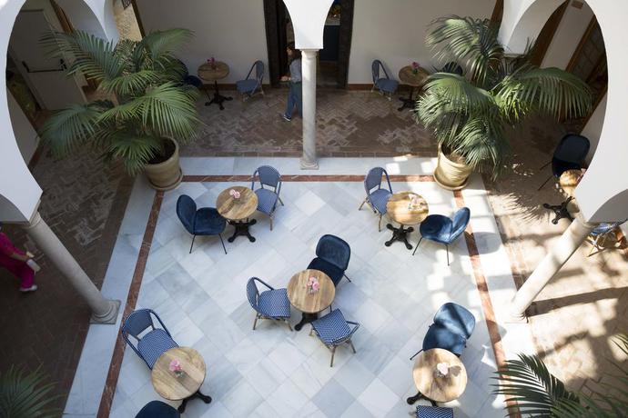 Imagen de los interiores del Hotel Santiago 15 Casa Palacio. Foto 6