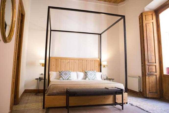 Imagen de la habitación del Hotel Santiago 15 Casa Palacio. Foto 5