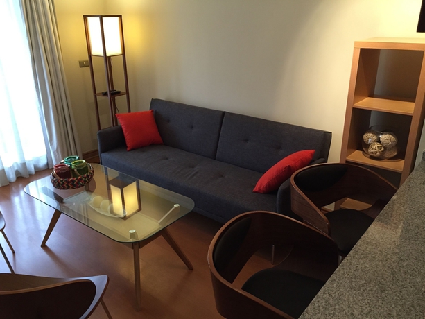 Imagen de la habitación del Hotel Santiago Aparts. Foto 3