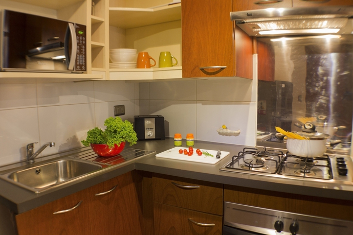 Imagen de la habitación del Hotel Santiago Aparts. Foto 15