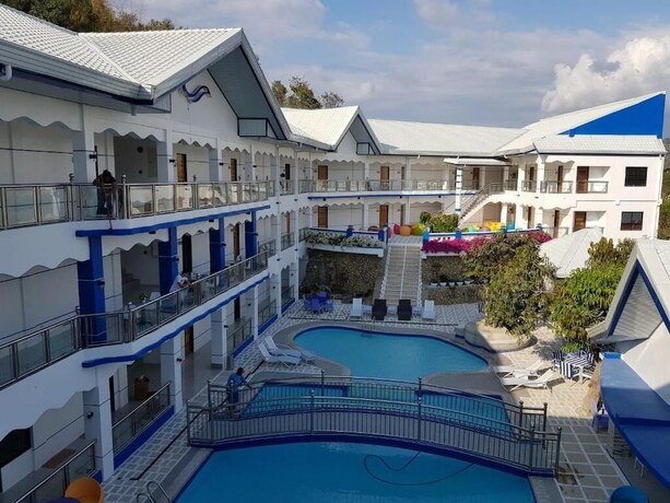 Imagen general del Hotel Santiago Cove And Restaurant. Foto 4