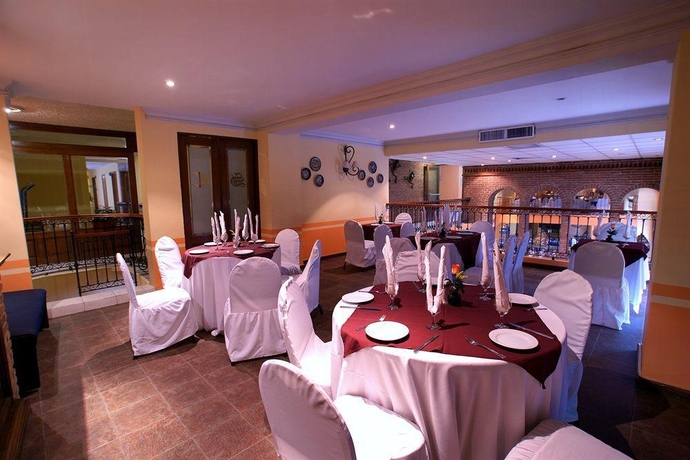 Imagen general del Hotel Santiago De Compostela. Foto 6