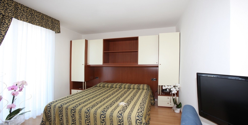 Imagen de la habitación del Hotel Santiago, Lido Di Jesolo. Foto 9