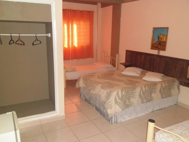 Imagen de la habitación del Hotel Santiago, Lind&oacute;ia. Foto 5