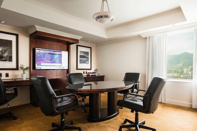 Imagen de la habitación del Hotel Santiago Marriott. Foto 6