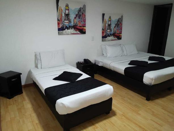 Imagen de la habitación del Hotel Santiago Plaza, Bogot&aacute;. Foto 8