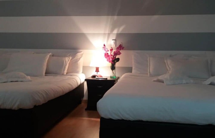 Imagen de la habitación del Hotel Santiago Plaza, Bogot&aacute;. Foto 10