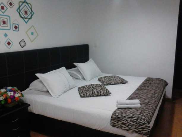 Imagen de la habitación del Hotel Santiago Plaza, Bogot&aacute;. Foto 15