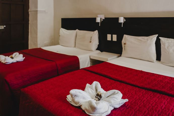 Imagen de la habitación del Hotel Santiago Trinidad. Foto 7