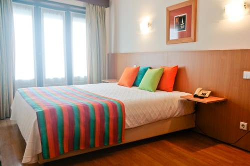 Imagen de la habitación del Hotel Santiago, Vagos. Foto 5