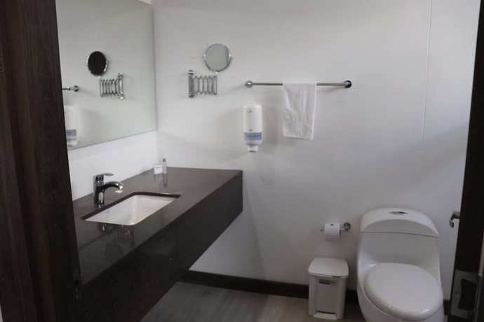 Imagen de la habitación del Hotel Santiago de Arma. Foto 4