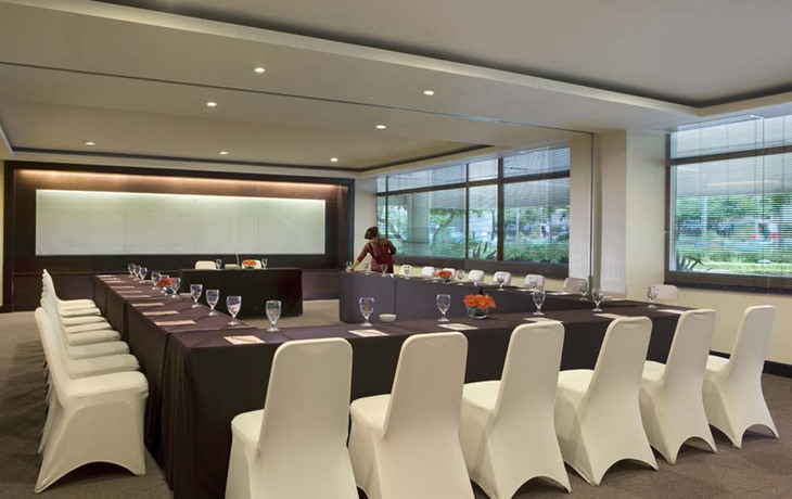 Imagen de los interiores del Hotel Santika Bandung. Foto 6