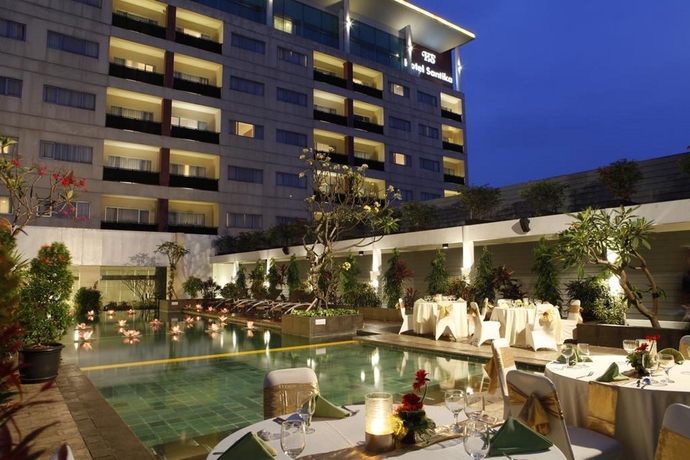 Imagen general del Hotel Santika Bogor. Foto 5
