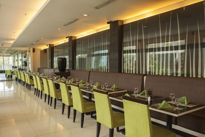 Imagen general del Hotel Santika Bogor. Foto 11