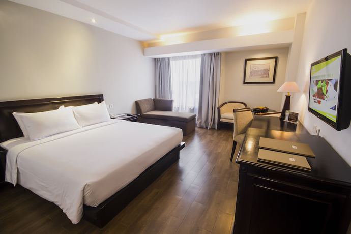 Imagen de la habitación del Hotel Santika Cirebon. Foto 11